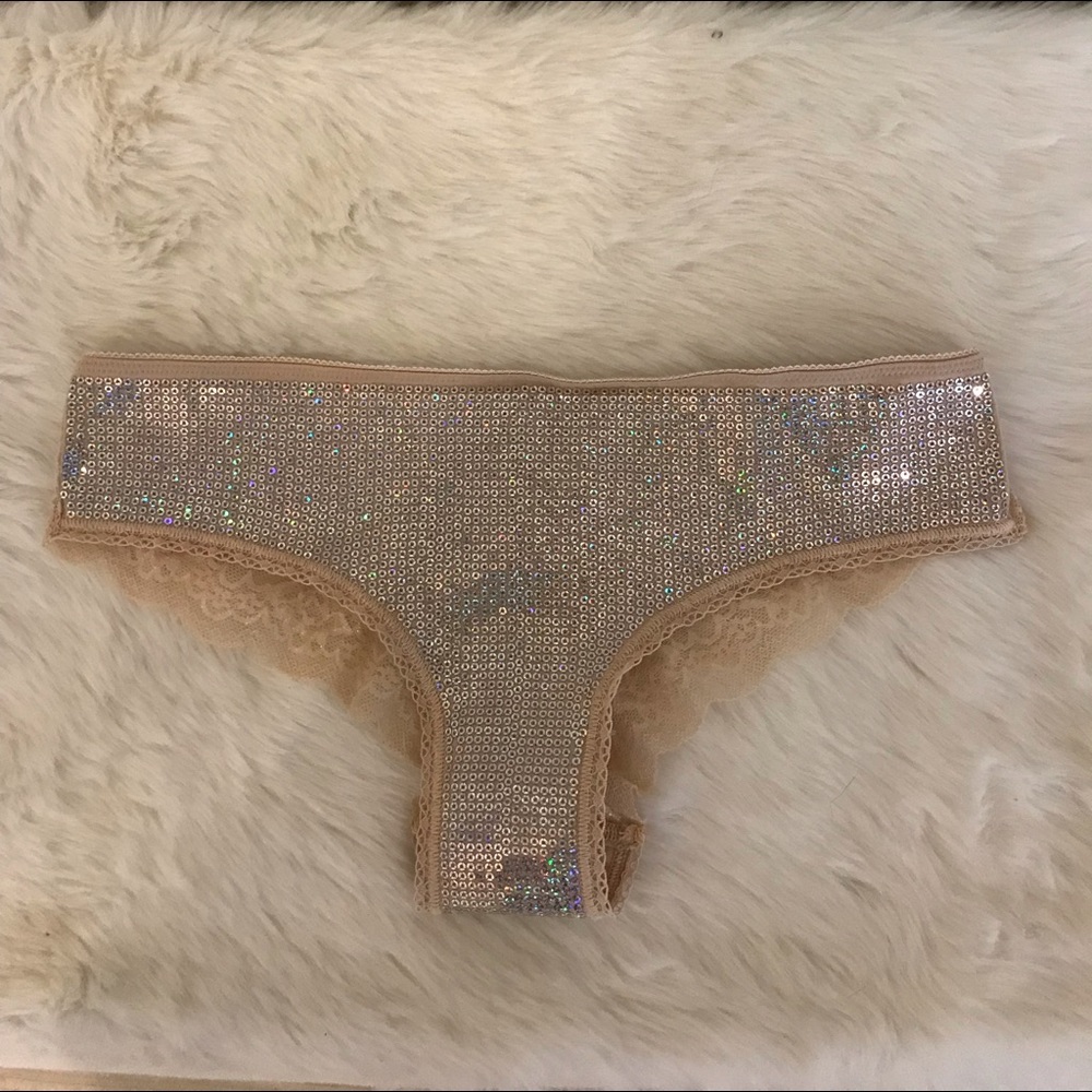 NWT✨ PINK Sequin Cheekster🌟